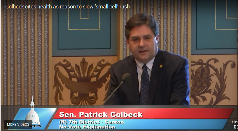 Senator Michigan getuigt over gezondheidsrisico’s van 5G